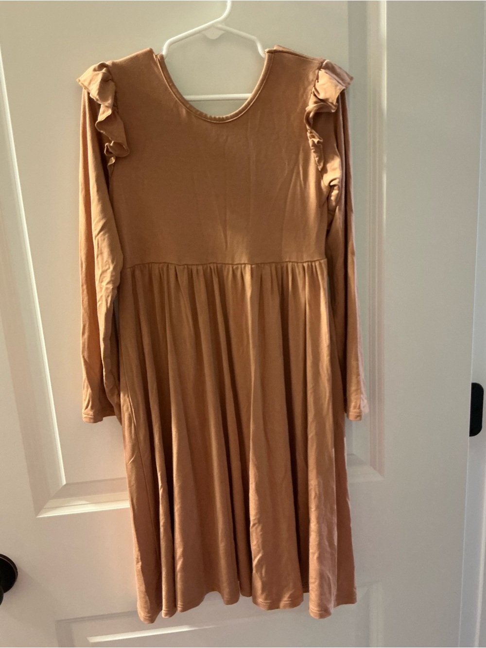 NWOT Bubble Baby Size 7/8 Bamboo Long-Sleeve Ruffle Shoulder Dress